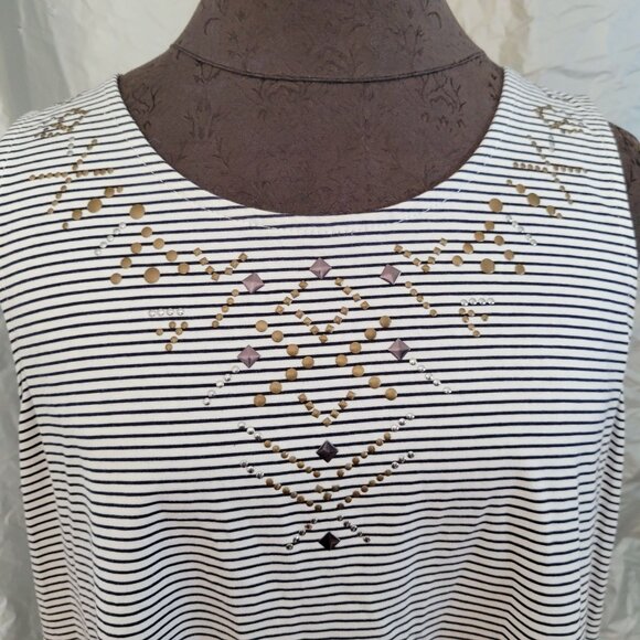 Rose + Olive Womens Striped Embellished Sleeveless Top Rayon Blend Size L NWT - Picture 2 of 7